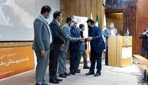 ذوبآهن اصفهان به عنوان نوآور محصول برتر ایرانی برگزیده شد