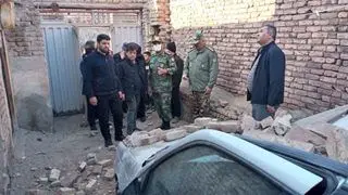 کارشناسان بیمه آسیا به مناطق زلزلهزده شهرستان خوی اعزام شدند