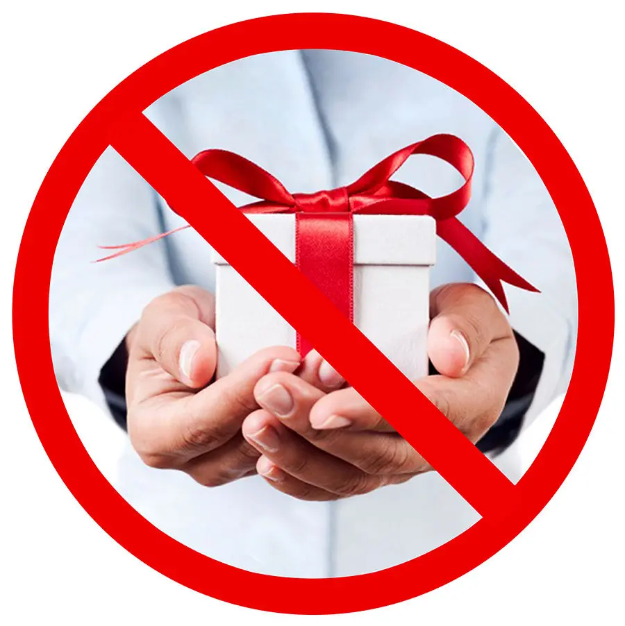 تخصیص بودجه هدایای نوروزی بانک دی به توسعه زیرساخت های بهداشتی
