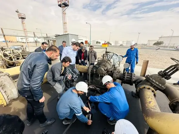 طرح های گوگرد زدایی از گازوییل و مازوت توسط وزارت نفت با سرعت پیگیری شود

