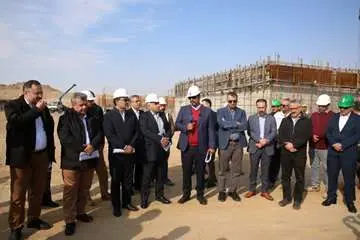 بازدید مدیرعامل نفت مناطق مرکزی ایران از مناطق عملیاتی و تاسیسات تولید گاز شمال شرق کشور