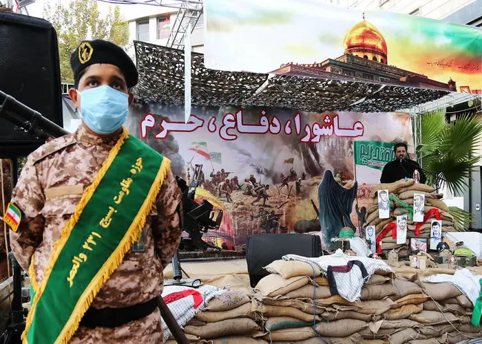 همزمان با هفته دفاع مقدس ، اجرای برنامه های فرهنگی در محله های مرکزی شهر تهران آغاز شد

