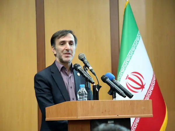 پایان شهریور کارت بازرگانی متخلفان تعلیق می شود