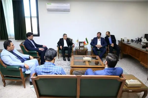 دیدار علیرضا پاکدل و سرمربی تیم ملی هندبال با دبیر کل کمیته ملی المپیک