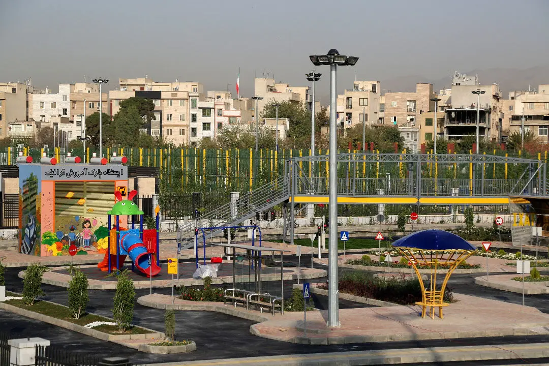 ساخت پارک آموزش ترافیک و پیست دوچرخه های هیجانی BMX در مرکز شهر تهران آغاز شد

