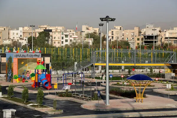 ساخت پارک آموزش ترافیک و پیست دوچرخه های هیجانی BMX در مرکز شهر تهران آغاز شد
