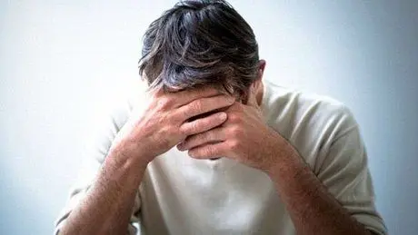 سبک متفاوت یک هنرمند برای مبارزه با افسردگی + عکس