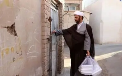 توزیع ۲۰ هزار پرس غذا و ۶۰۰ کیلو گوشت گرم توسط مراکز افق بین نیازمندان

