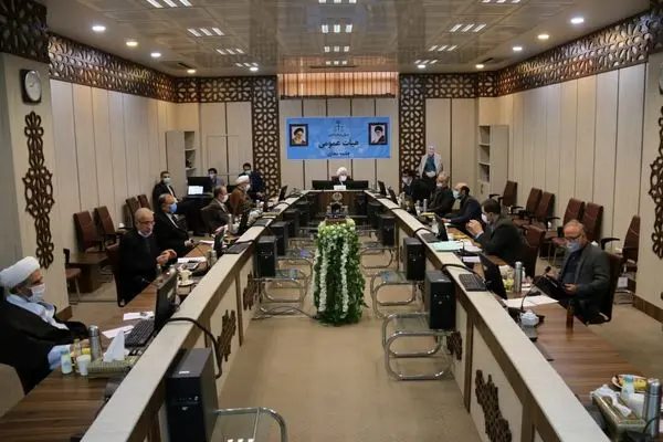 الزام به برقراری مستمری بازماندگان نوادگان اناث با پدر بزرگ مشمول قانون کار