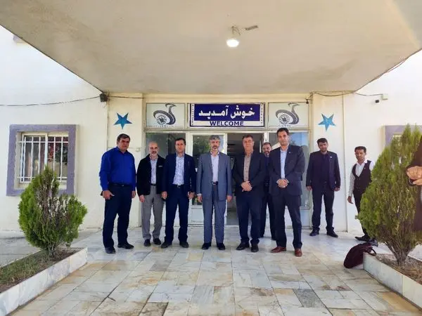 اقامت و پذیرایی از مدیر عامل شستا و هیات همراه در هتل جهانگردی الیگودرز