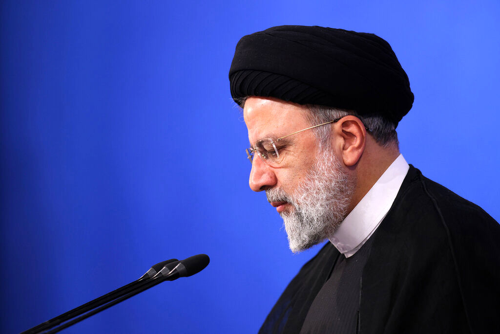 نامه بیش از هزار و 200 فعال حوزه فاوا به رئیس‌جمهور برای رفع محدودیت‌‎های اینترنتی