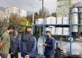 اجرای مانور لایروبی و مبارزه با حیوانات موذی در مقابل ساختمان اصلی شهرداری منطقه ۴

