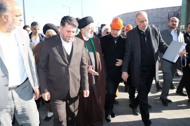 افتتاح مجتمع فولاد بافق با مشارکت بانک ملت و با حضور رییس جمهوری

