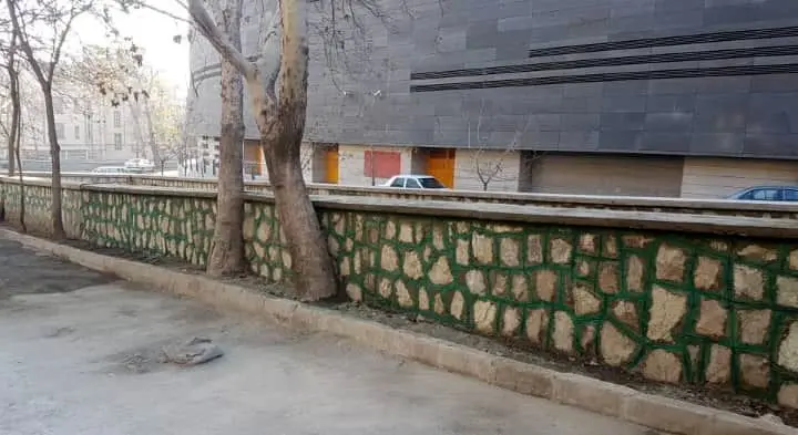 احداث  و ایمن سازی  دیوار سنگی کانال خشایار محدوده منطقه چهار 

