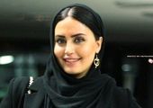 خیابانگردی الناز شاکردوست و خواهرش با ماشین+عکس