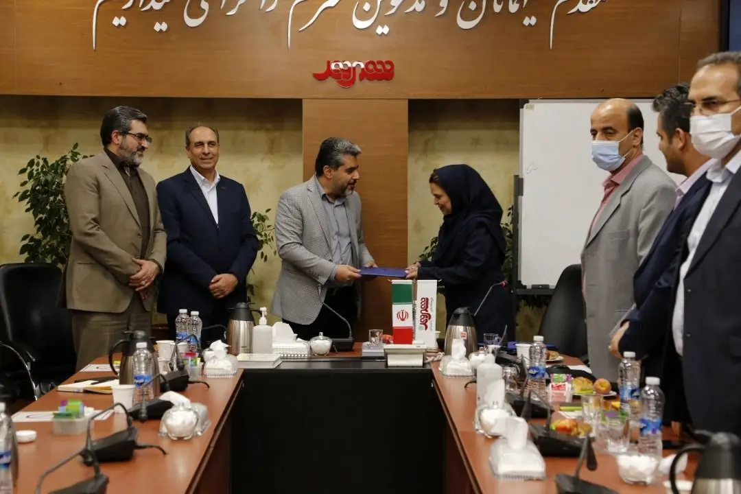  احکام مدیران جدید فروشگاه‌های تماس، آل‌احمد، بوستان، نبوت و شهرری ابلاغ شد