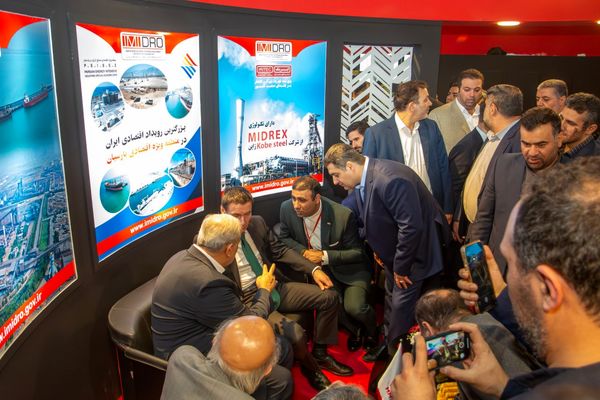 بازدید وزرای صمت ایران و تجارت اتحادیه اقتصادی اوراسیا از غرفه ایمیدرو
