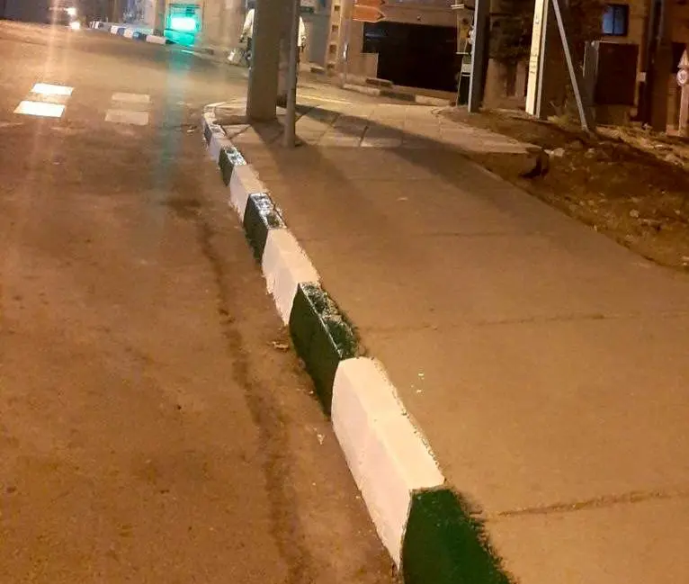 رنگ آمیزی 4000 متر از جداول معابر شهری

