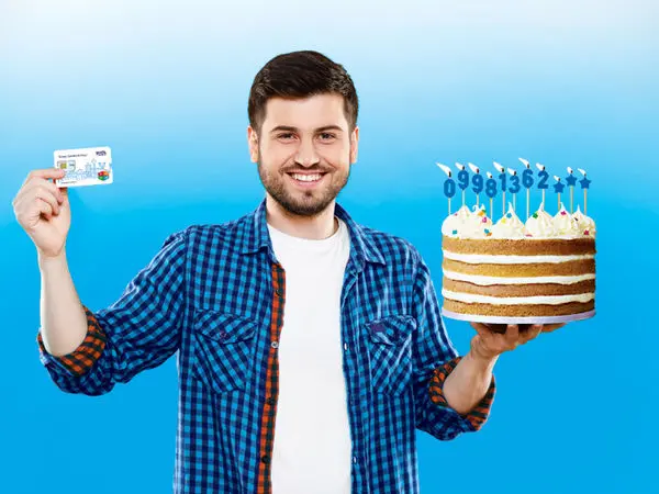 شمارههای ویژه تاریخ تولد سیم کارت هوشمند شاتل موبایل عرضه شد