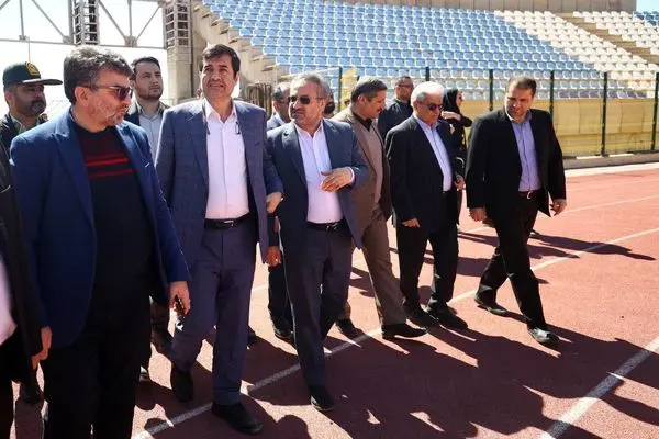 بازدید وزیر ورزش از ورزشگاه ده هزار نفری فوتبال سبزوار