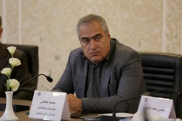 تاثیر احداث مجتمع‌های تولید و پرورش ماهیان زینتی در مناطق کم آب