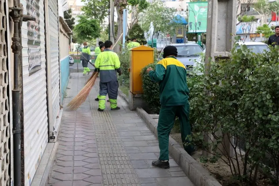 خیابان صفا در منطقه۱۳ با صفا تر می شود

