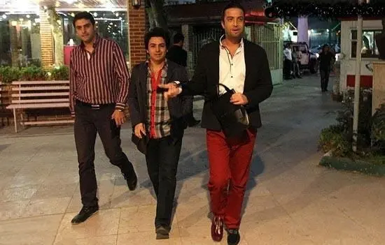 کفش های عجیب خواننده ایرانی سوژه شد! +عکس