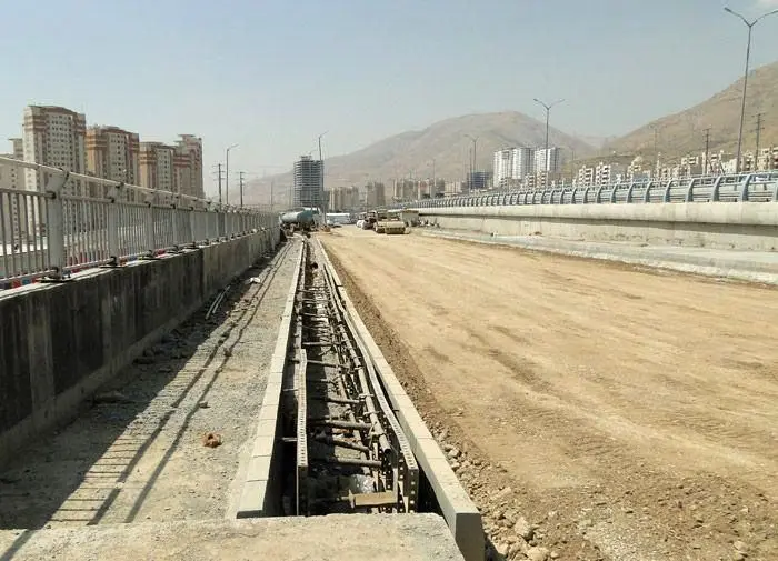 امکان گشایش ترافیکی در تقاطع بزرگراه شهید خرازی و محور 45 متری شهید باقری تا پایان مهرماه

