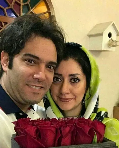 ژست عاشقانه مجری و بازیگر مشهور و همسرش+عکس