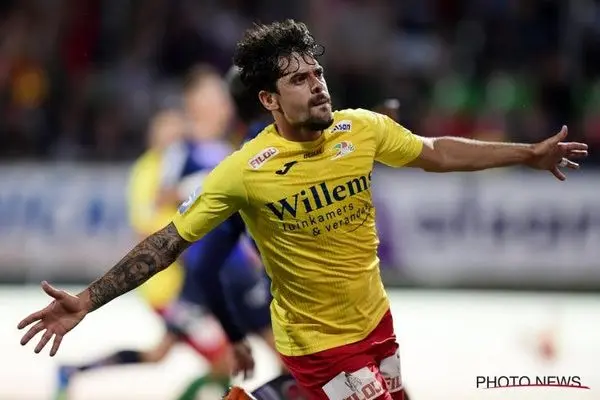 هافبک برزیلی در یک قدمی پیوستن به استقلال