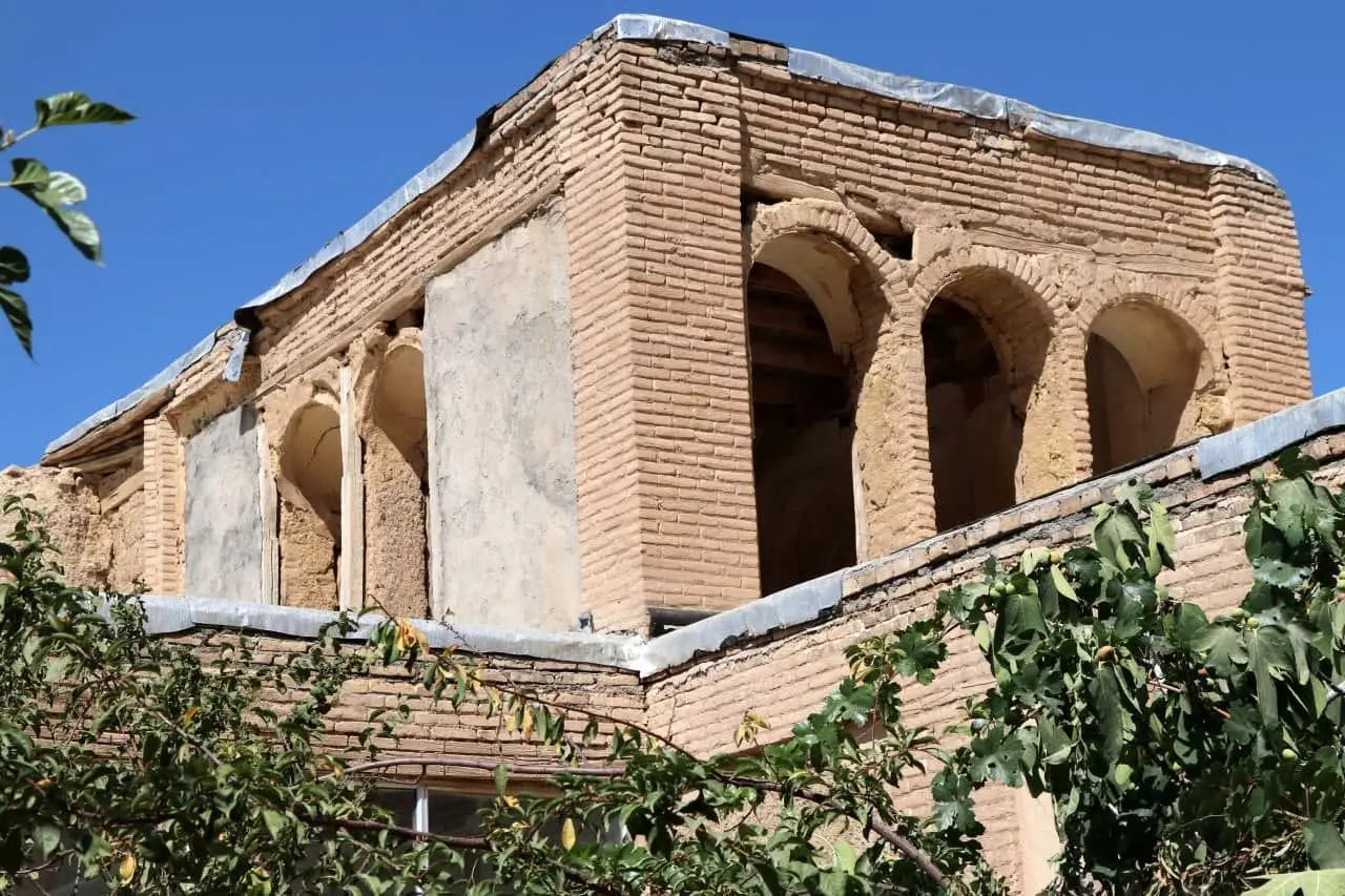 شهر زیرزمینی تفرش صاحب اقامتگاه بوم‌گردی می‌شود