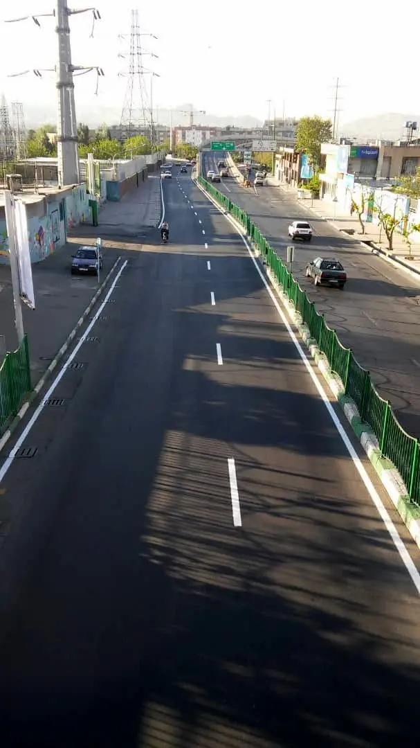 ۴۶ هزار متر خط کشی محوری در خیابان‌ها و معابر منطقه۱۳ 

