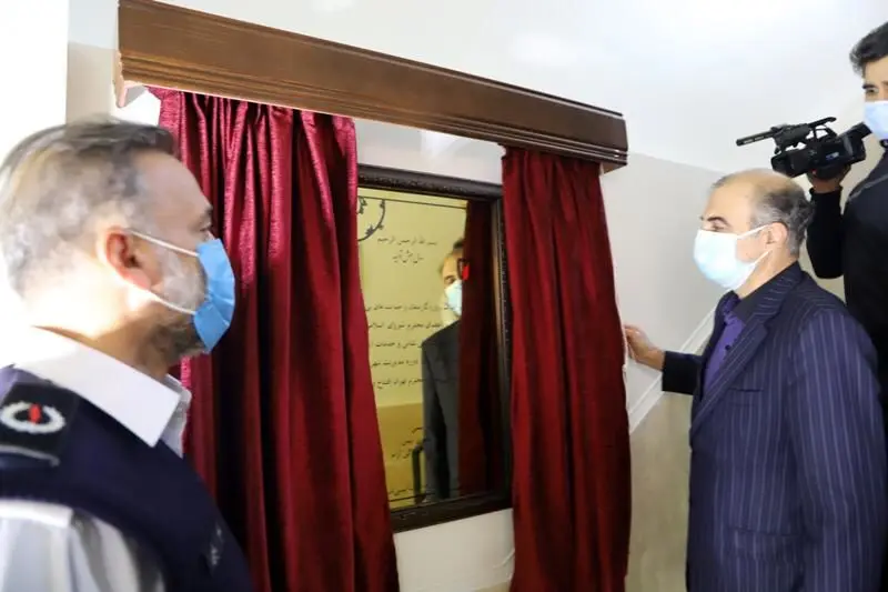 شهردار منطقه 3 ایستگاه ١١٦ آتش نشانی را افتتاح کرد

