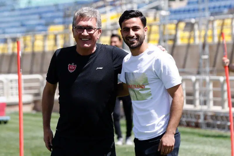 آخرین تمرین پرسپولیس برای بازی با سپاهان در حضور صادق محرمی