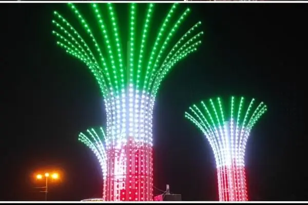 قاب انقلاب بر سازههای شهری منطقه۲ نقش بست