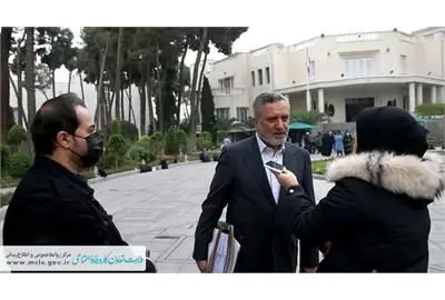 دستگاه‌های اجرایی در اشتغال‌زایی جلوتر از برنامه هستند