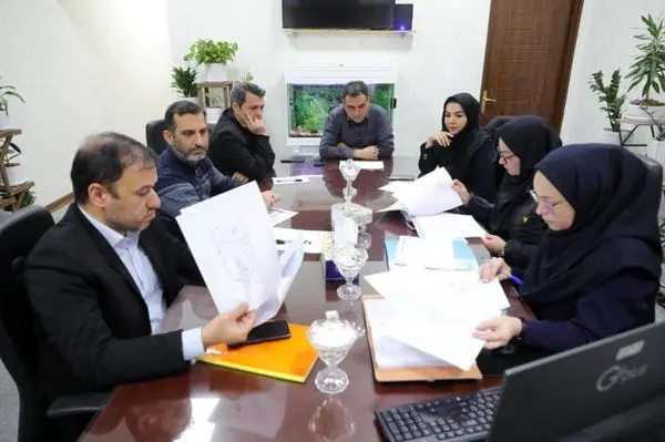 فعالیت میز خدمت در منطقه ۱۳ برای پاسخگویی به شهروندان