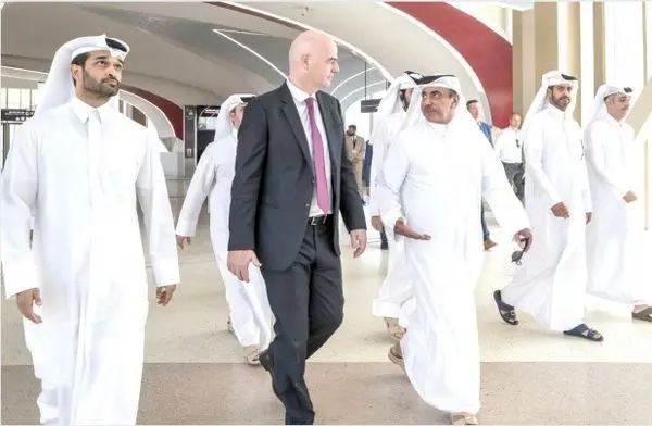 بازدید اینفانتینو از ورزشگاههای جام جهانی 2022 در قطر