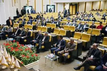 حضور مدیرعامل و مدیران ارشد نفت مرکزی در کنفرانس ملی افزایش بهره دهی چاه های نفت و گاز

