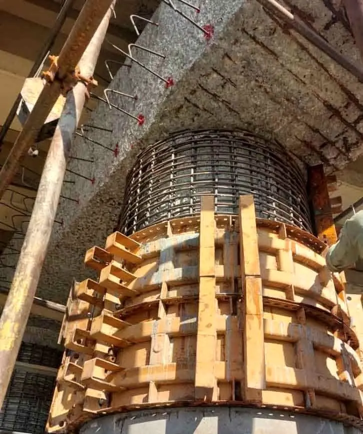 آخرین خبرها از عملیات مقاوم سازی پل تقاطع بزرگراه یادگار امام(ره) با بلوار مرزداران