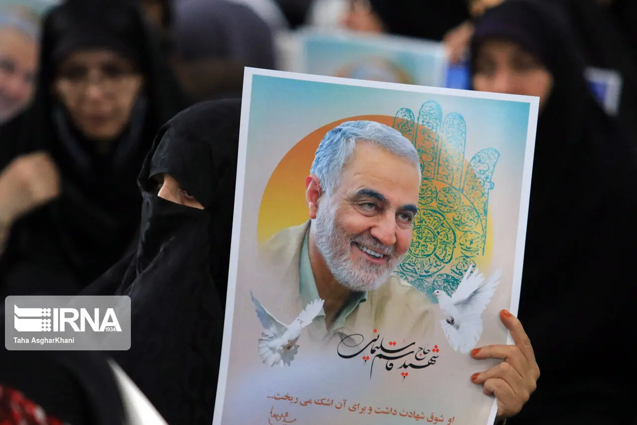 نخستین پیش کنگره سردار سپهبد شهید قاسم سلیمانی و شهدای مدافع حرم استان های شمالی در ساری برگزار شد

