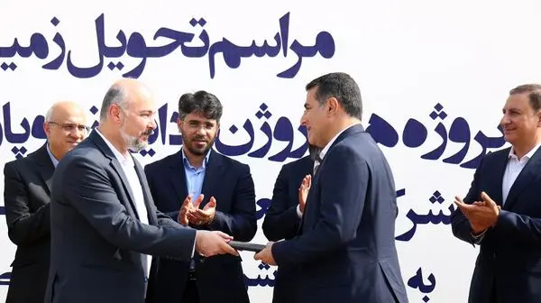 آغاز عملیات اجرایی یکی از کاملترین پروژههای پتروشیمی کشور در بانک کارآفرین