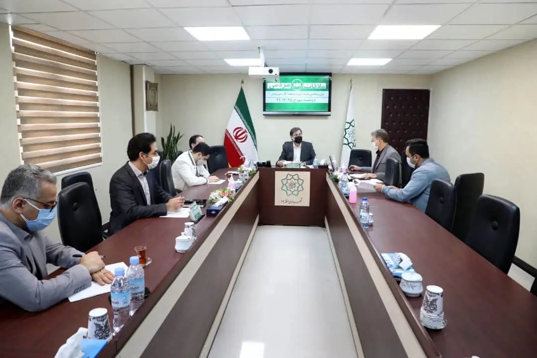  اولین "گفتگوی برخط" شهردار  منطقه۱۳ با شهروندان

