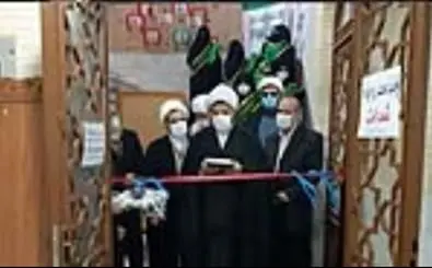 بازدید مدیرکل اوقاف قم از کارگاه‌های خیاطی در حرم امامزاده سید معصوم(ع)

