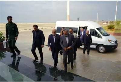 وزیر تعاون، کار و رفاه اجتماعی وارد عسلویه شد