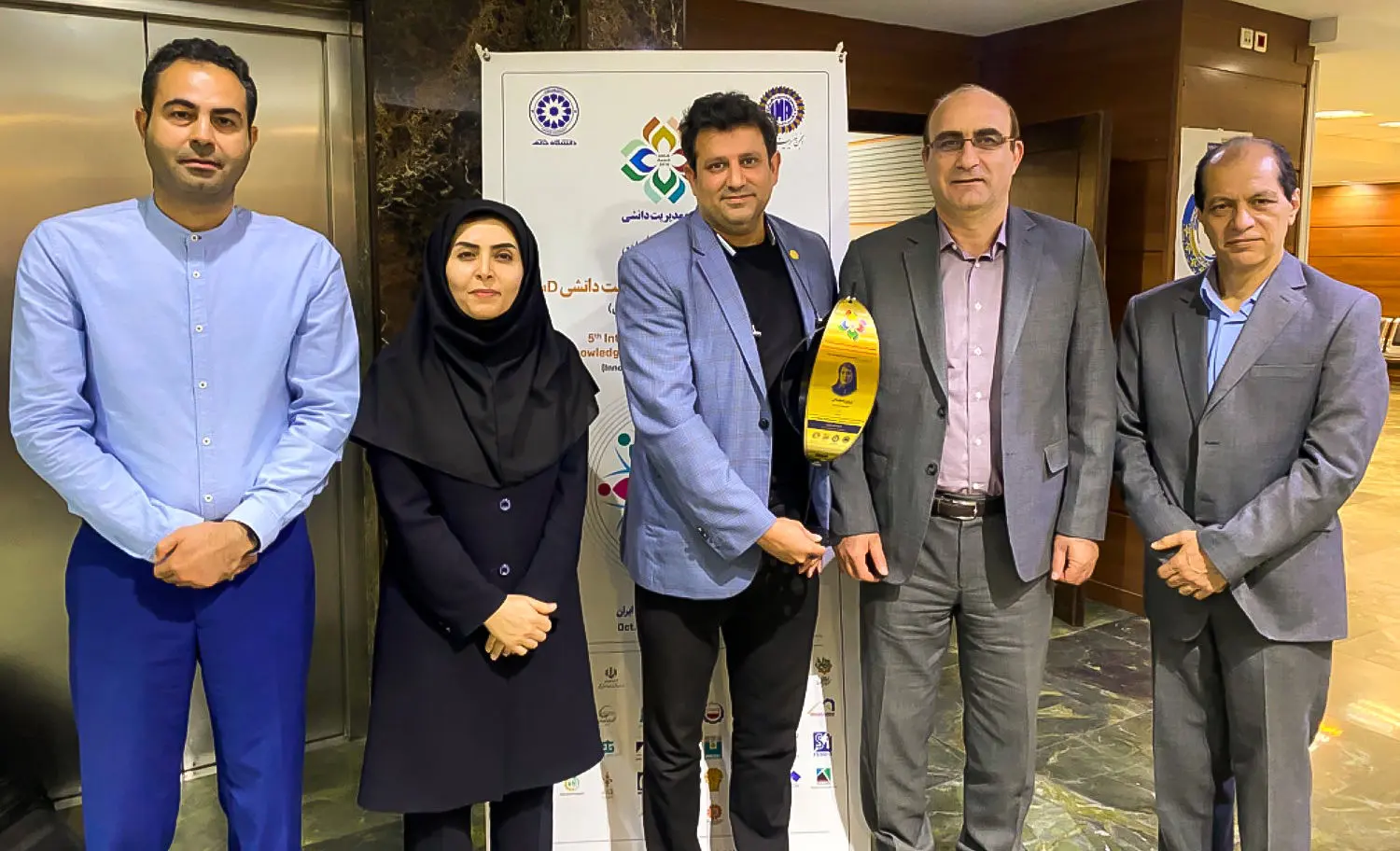 دریافت تندیس سیمین جایزه بین المللی مدیریت دانشی KM4D توسط شرکت پتروشیمی نوری

