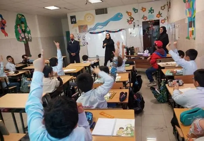 آموزش 17 هزار نفر ساعت فرهنگ ترافیک به کودکان منطقه2