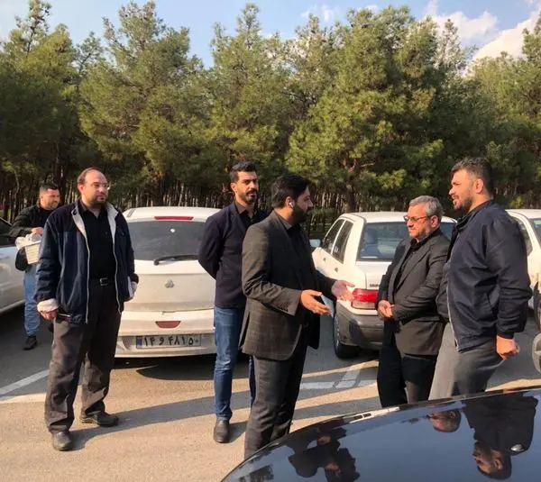 بررسی نحوه خدمت رسانی به شهروندان در بوستان سرخه حصار و اجرای برنامه های فرهنگی و اجتماعی منطقه ۱۳

