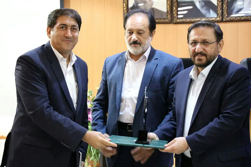 کسب رتبه اول رعایت حقوق مصرف کنندگان توسط بانک ملی