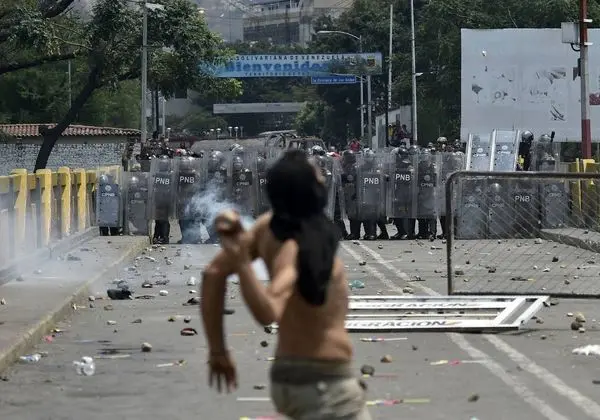 درگیری خونین در مرز ونزوئلا+ عکس